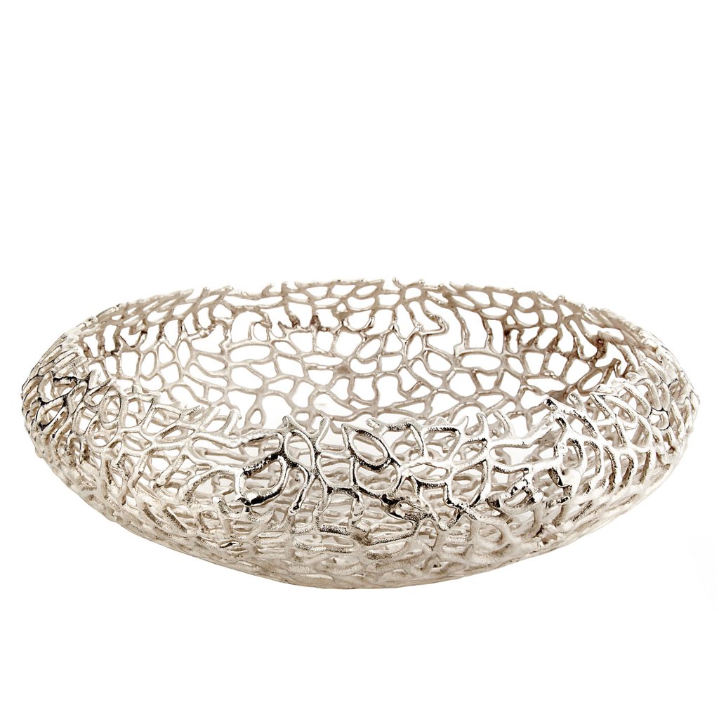 obiect decorativ argintiu