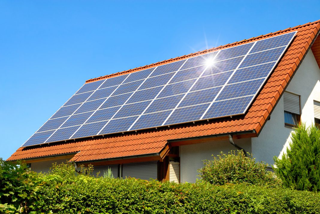 panou_fotovoltaic_solar_verde