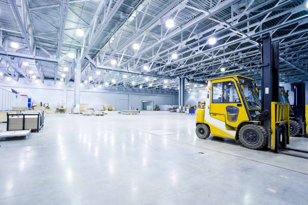 logistic spatii industriale