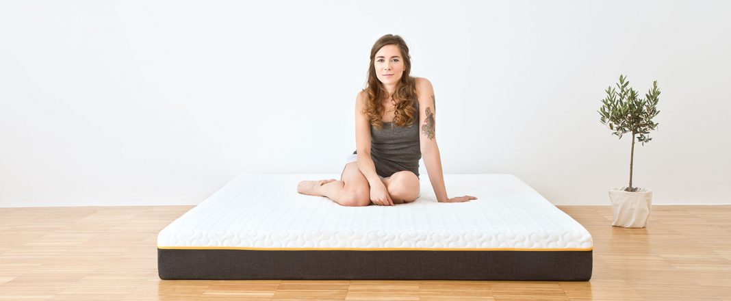 Ce saltele folosesc românii şi cât dorm