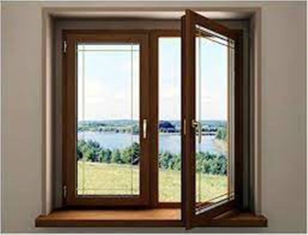 Alegerea ferestrei pentru locuinţă trebuie făcută în funcţie de material, structura tâmplăriei, şi geamul termoizolator,