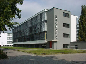 Clădirea Bauhaus din orașul Dessau