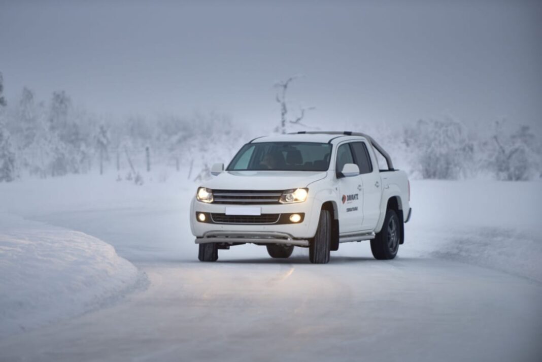 Iată ce riscați dacă vă cumpărați anvelope uzate de ocazie