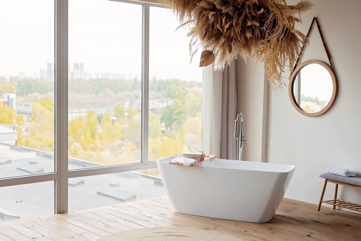 Top 3 modele de căzi freestanding moderne care transformă orice baie ...