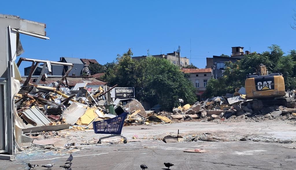 Se demolează Piața Matache