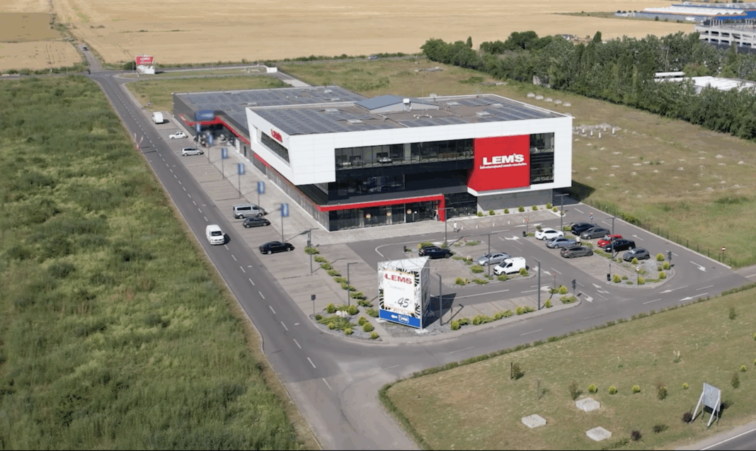 Mai sunt câteva zile până când campania de reduceri din magazinele LEMS se apropie de final